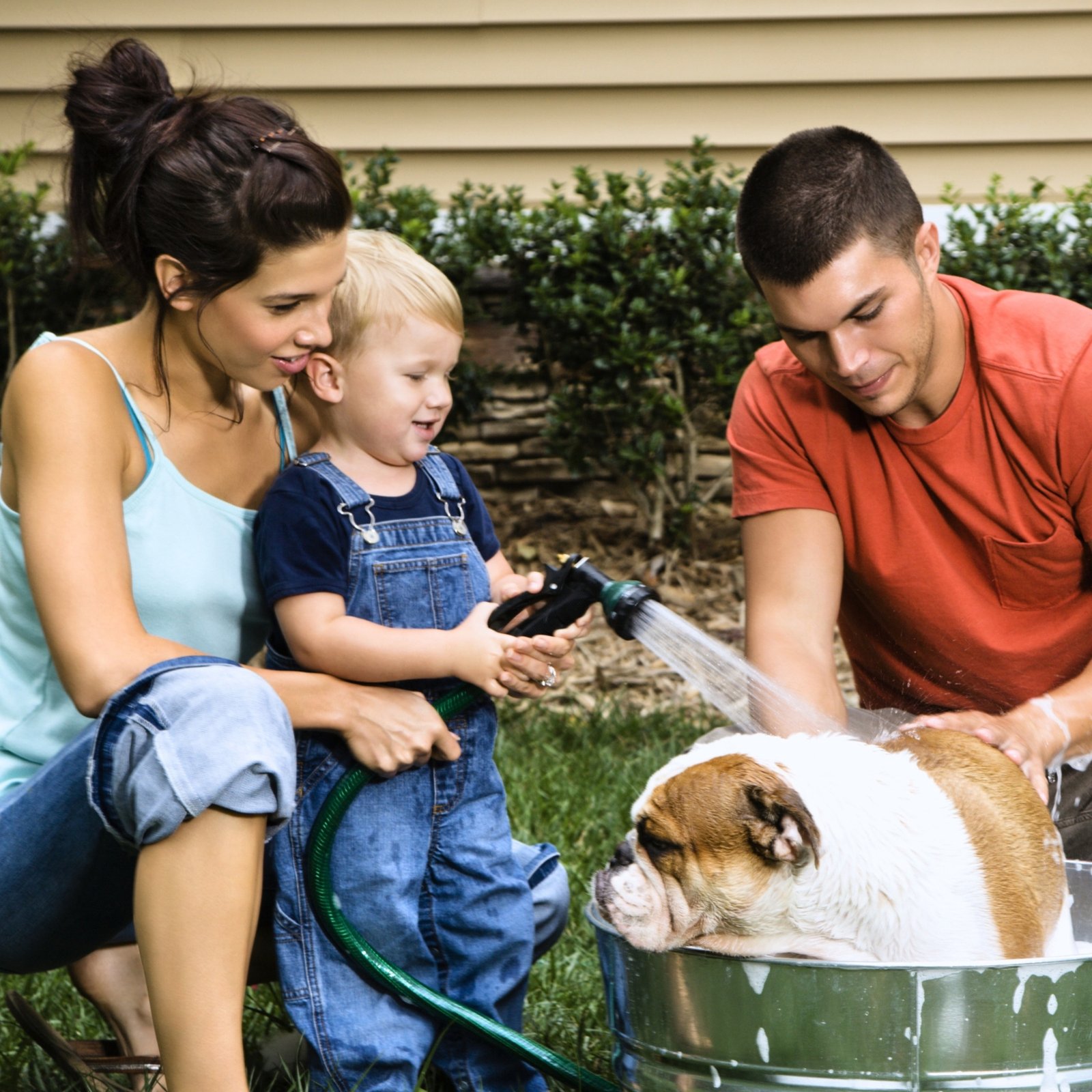 Family receiving personalized financial planning guidance from Mass Financial Management.